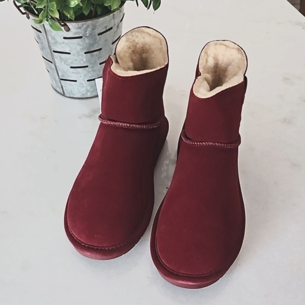 BearPaw Ankle Boots